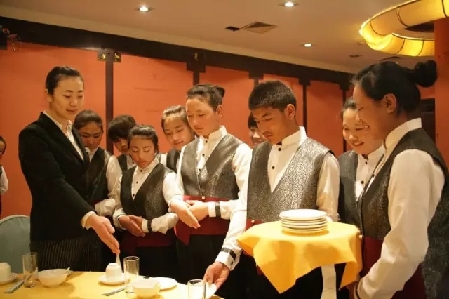 重慶市實(shí)施終身職業(yè)技能培訓(xùn)制度：農(nóng)民工免費(fèi)接受培訓(xùn)！