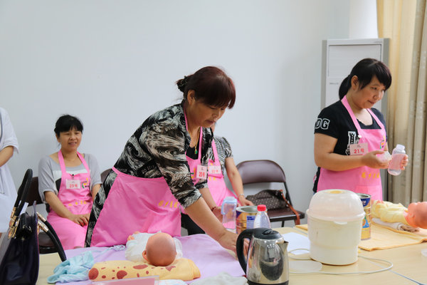 浙江省金華市磐安縣打造“藥鄉(xiāng)月嫂”品牌 促進(jìn)農(nóng)村婦女就業(yè)