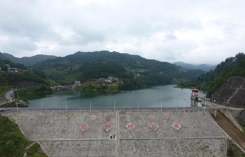 貴州省煙草專賣局：產(chǎn)業(yè)發(fā)展“同頻”脫貧攻堅(jiān)