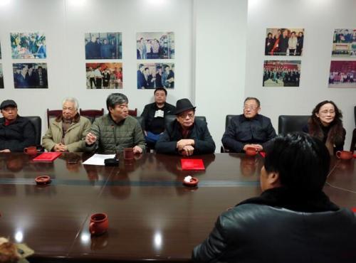 江蘇首家紫砂行業(yè)垂直孵化平臺(tái)——“紫星創(chuàng)業(yè)孵化園”掛牌