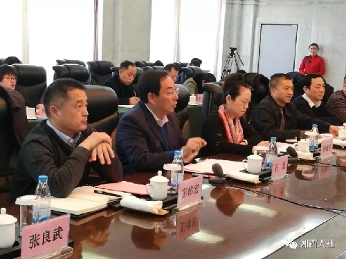 山東濟(jì)南：湘西州人民政府副州長(zhǎng)向清平率隊(duì)到濟(jì)南市開展勞務(wù)協(xié)作對(duì)接工作