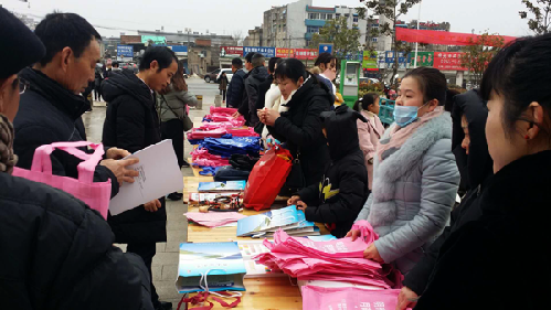 安徽明光：正月初五啟動(dòng)農(nóng)民工專場(chǎng)招聘活動(dòng) 