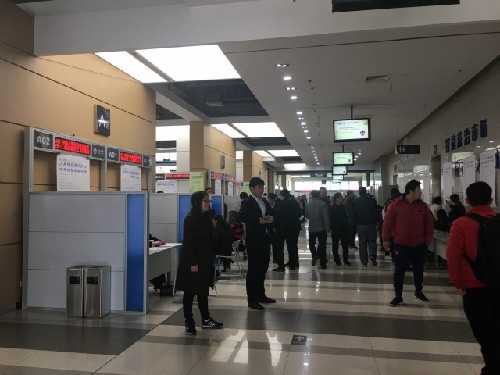 江蘇省蘇州市使出絕招 節(jié)后三天企業(yè)平均返崗率超九成