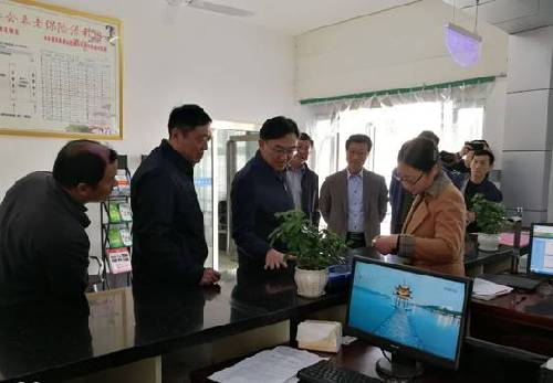 安徽亳州：劉少華副廳長調(diào)研譙城區(qū)就業(yè)創(chuàng)業(yè)工作