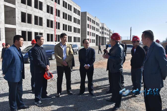 解決企業(yè)工資拖欠問(wèn)題部際聯(lián)席會(huì)議核查組赴甘肅省甘州區(qū)核查2017年保障農(nóng)民工工資支付工作