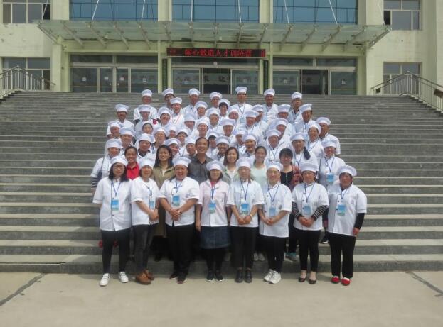 技能培訓(xùn)發(fā)實(shí)力 全民提升正當(dāng)時——山西省萬榮縣首期全民技能提升“中式烹調(diào)師”培訓(xùn)班開班