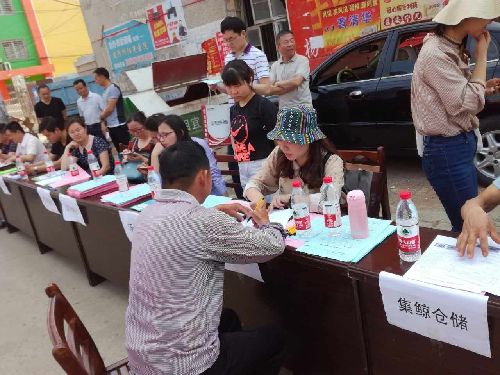 湖北應城：搭建就業(yè)平臺 助力脫貧攻堅