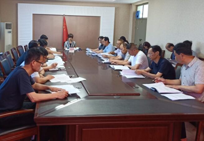 加大治欠力度 創(chuàng)建無欠薪縣——山西省萬榮縣召開2018年無欠薪市縣創(chuàng)建暨建設(shè)領(lǐng)域保障農(nóng)民工工資支付工作推進會