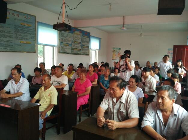 安徽界首：東城街道送“技”入戶，讓貧困戶脫貧有“路”