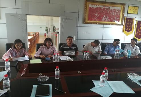 云南南澗：鳳祥飽享勞動(dòng)法律法規(guī)宣傳“大餐”