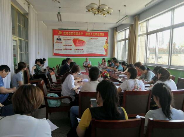 繼續(xù)教育發(fā)實力 專業(yè)能力大提升——山西省萬榮縣2018年度專業(yè)技術(shù)人員繼續(xù)教育工作全面啟動