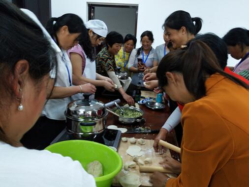 安徽廬江：技能培訓手牽手 脫貧路上心連心