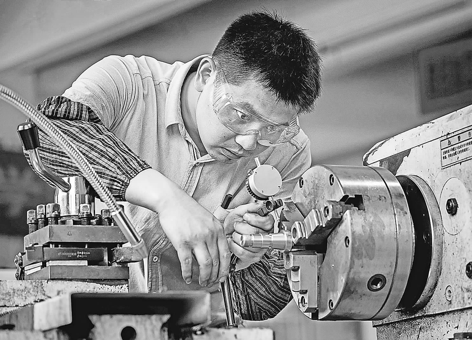 江蘇吳中：技術(shù)工人角逐吳中技能狀元