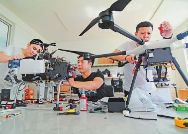 “創(chuàng)業(yè)夢工廠”助力大學生創(chuàng)業(yè)