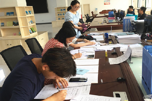 湖北宜昌：夷陵區(qū)啟動(dòng)大學(xué)生實(shí)習(xí)實(shí)訓(xùn)暑期報(bào)名工作4000個(gè)崗位等你來！