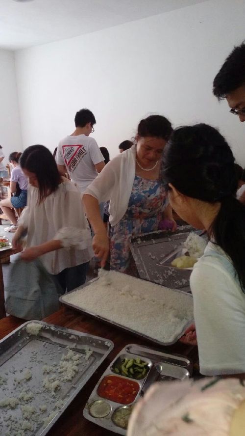 開展實習(xí)實訓(xùn) 驅(qū)動地方經(jīng)濟(jì)——湖北省保康縣公共就業(yè)和人才服務(wù)局大學(xué)生實習(xí)實訓(xùn)工作側(cè)記