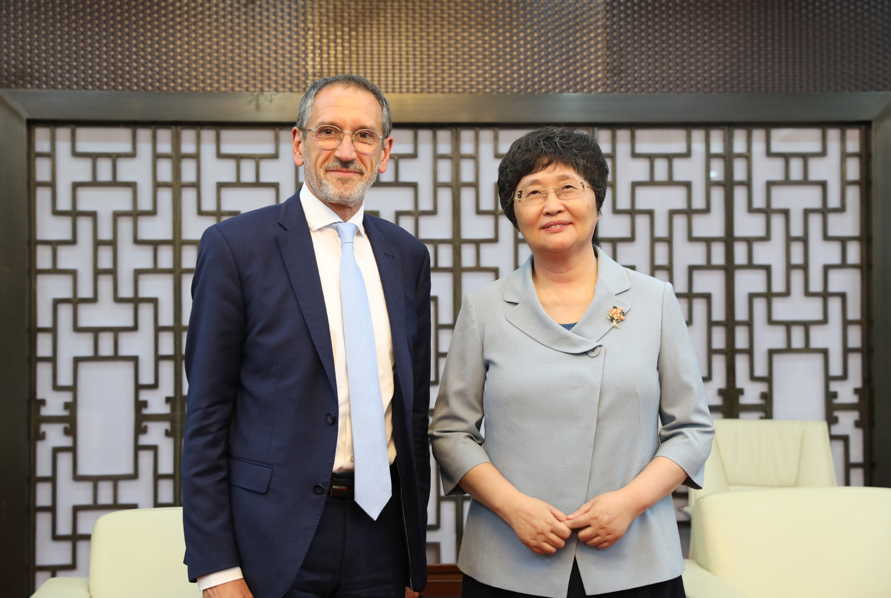 W020230707773012442329