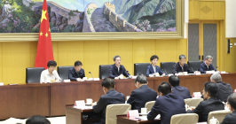 丁薛祥在全國高校畢業(yè)生等青年就業(yè)創(chuàng)業(yè)工作視頻會議上強調(diào) 千方百計促進高校畢業(yè)生就業(yè) 確保青年就業(yè)形勢總體穩(wěn)定