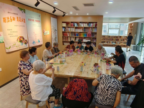 吉林省天瑞英杰家政勞務(wù)品牌照片6