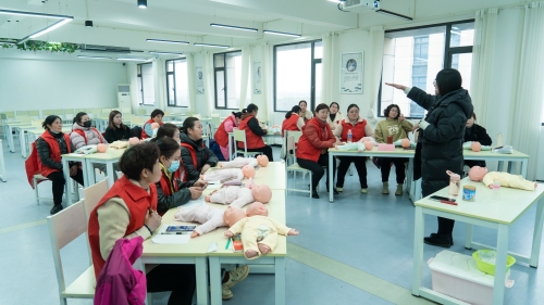 大豐卯酉好管家家政勞務(wù)品牌照片3