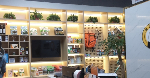 “窩窩管家”家政勞務(wù)品牌照片3