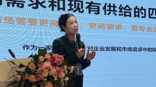 優(yōu)逸管家+家政勞務(wù)品牌照片+2