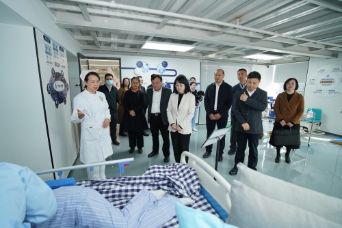 “桂衛(wèi)智護”醫(yī)療護理員家政勞務(wù)品牌照片4