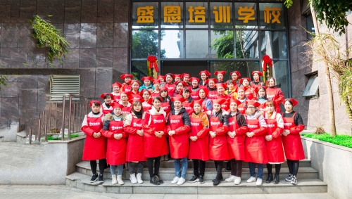 “龍城福嫂”母嬰護(hù)理勞務(wù)品牌照片4