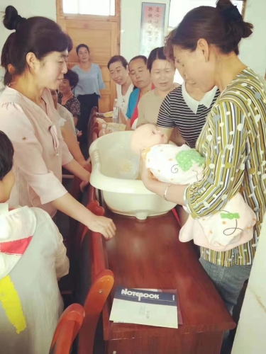 “天水白娃娃”家政勞務(wù)品牌照片 5