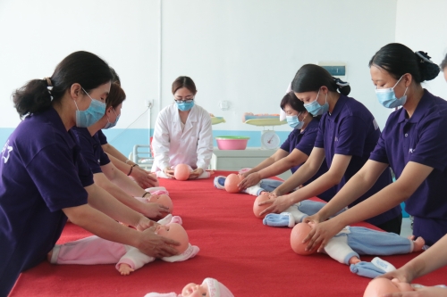 永寧塞上阿姨家政勞務(wù)品牌照片4