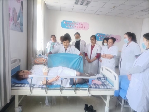 開展護(hù)理培訓(xùn)